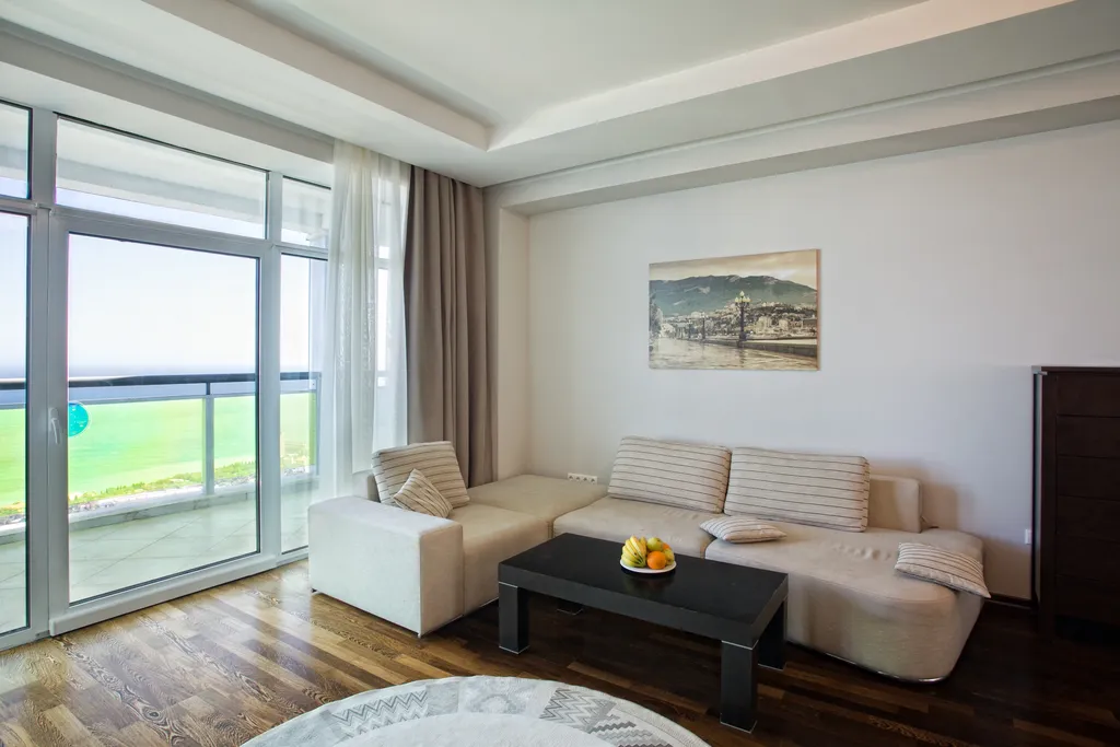 Отдых в Крыму с видом на Черное Море и Ай-Петри