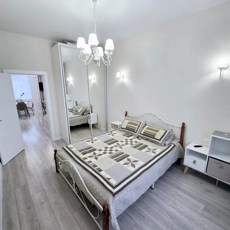 Апартаменты с видом на золотой мост