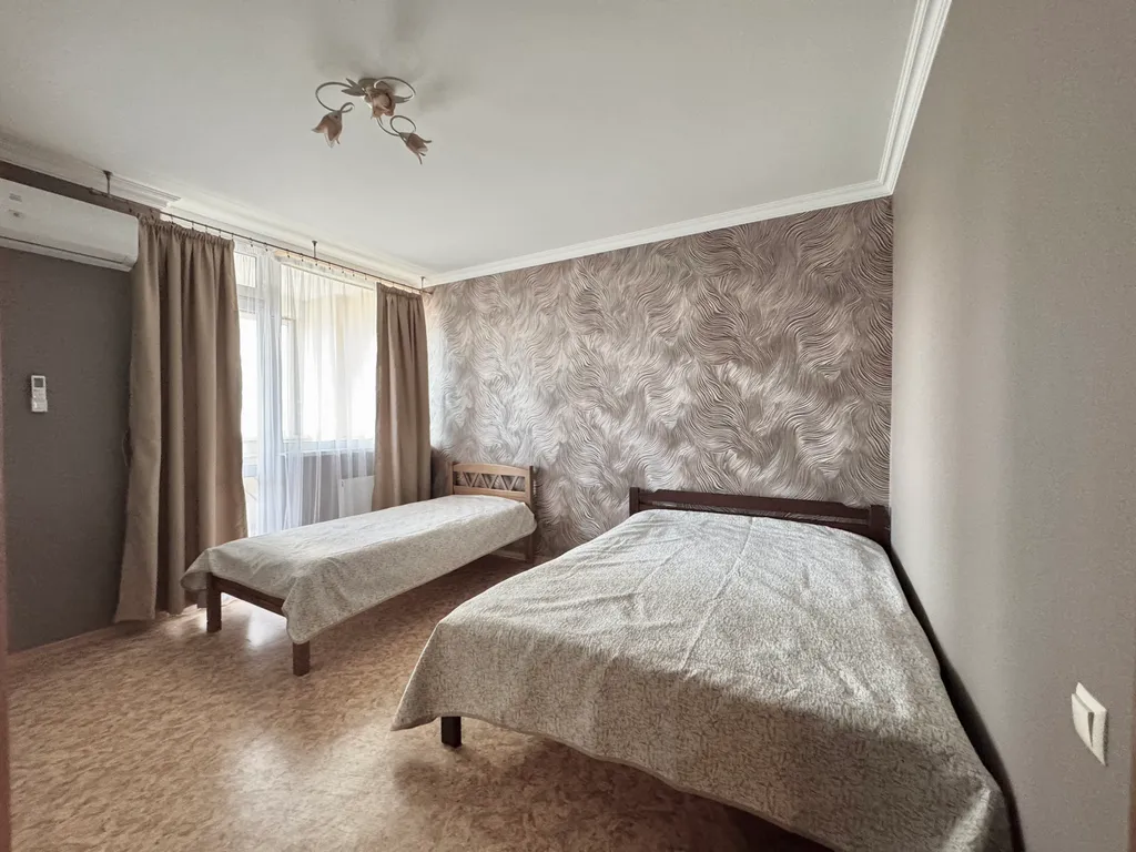 Крупногабаритная 3-комнатная квартира