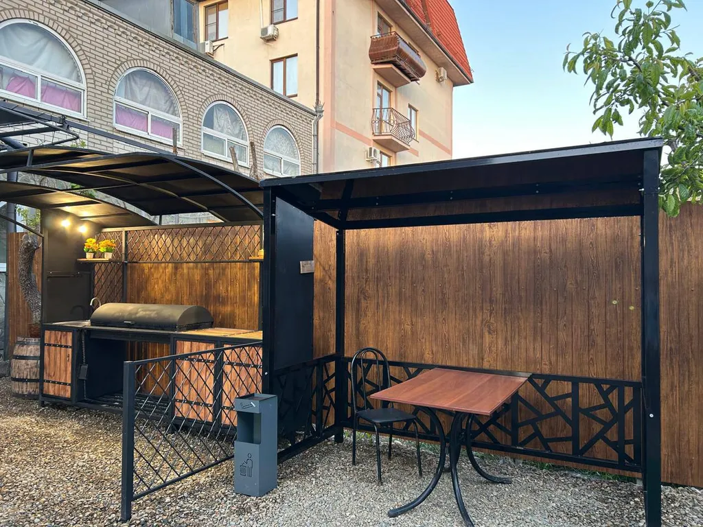 Квартира Апартаменты изумруд с бассейном в центре Геленджика — Геленджик