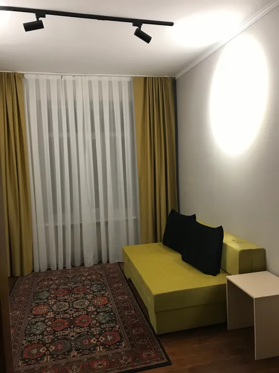 Уютный уголок рядом с ЦУМом и ГУМом