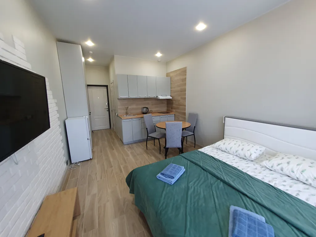 Квартира с бассейном — аренда посуточно в Вардане