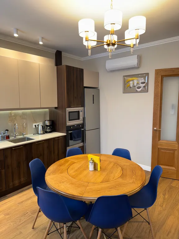 Квартира LuxApart на пешеходной улице