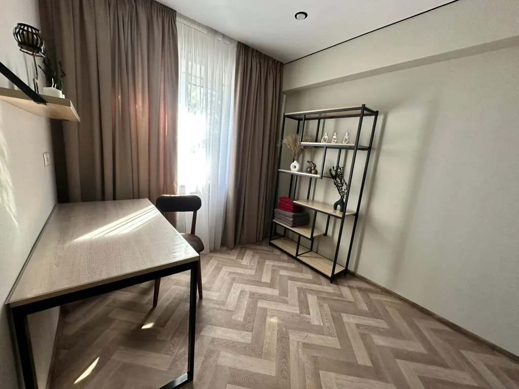 Новая двушка около Центрального рынка