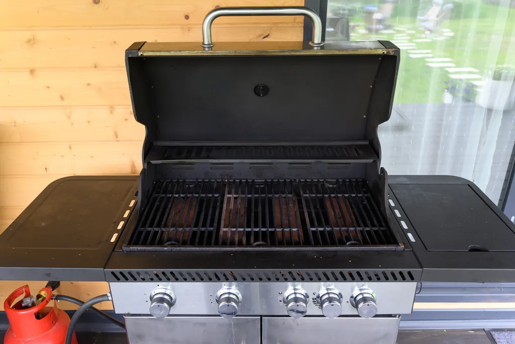 Райский дом у озера