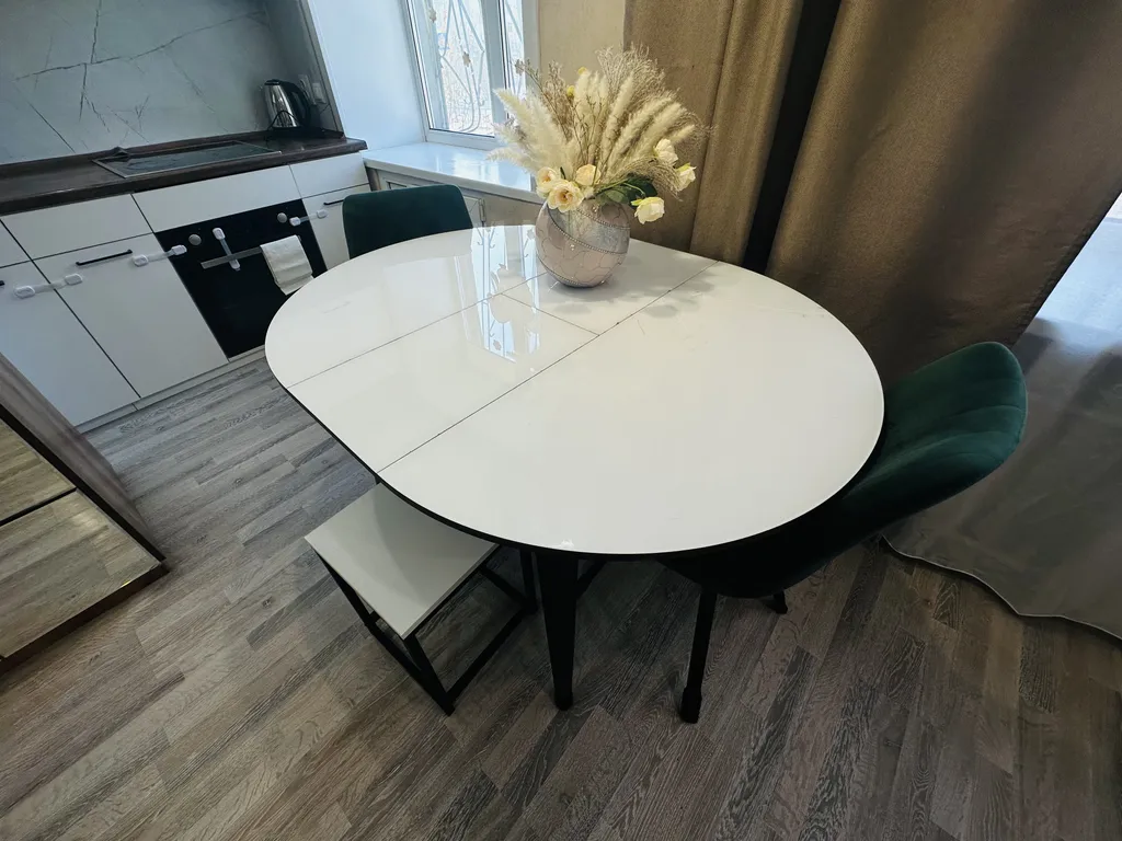 2 комнатная Горького 32