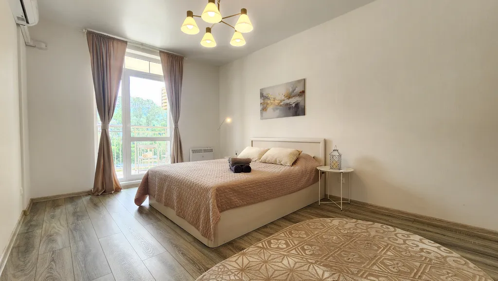 Уютная евротрешка с двумя балконами