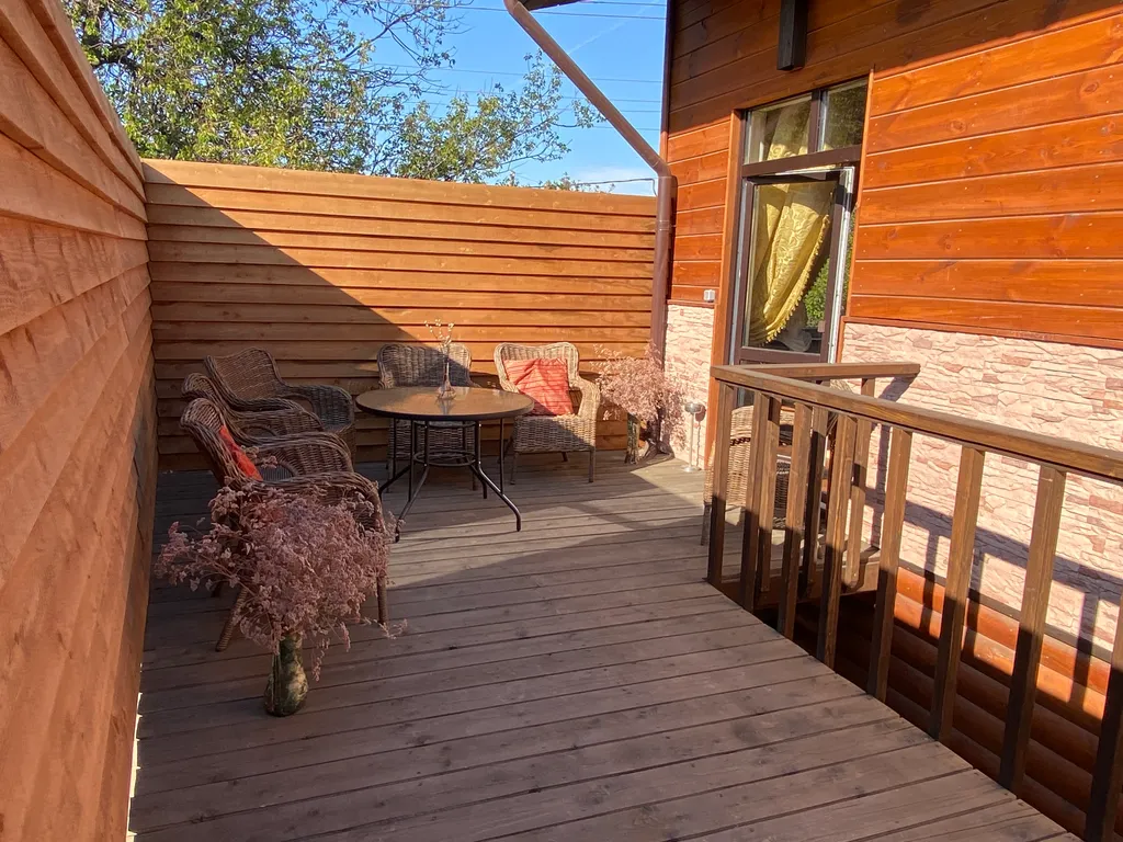 Семейный дом с террасой