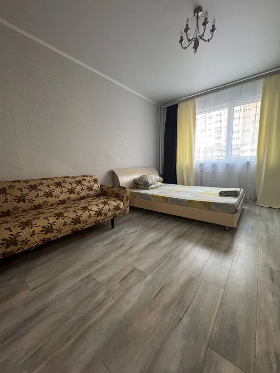 Уютная квартира рядом с загородным шоссе и городом еды