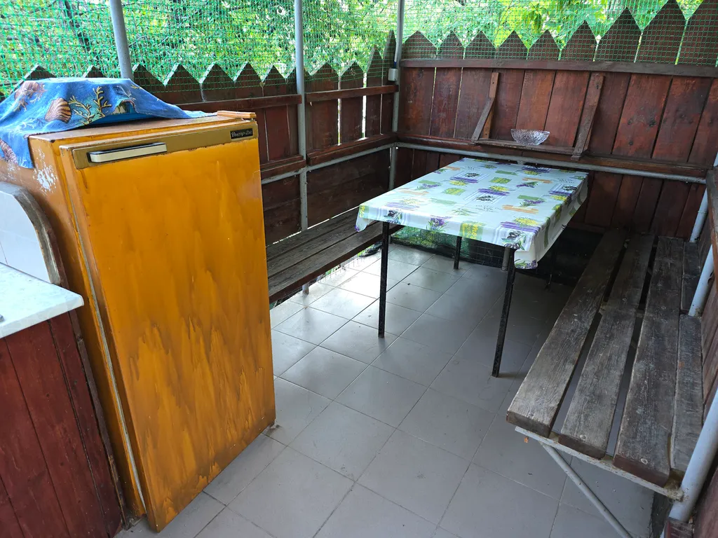 Уютный домик с удобствами, отдельная кухня, беседка, мангал