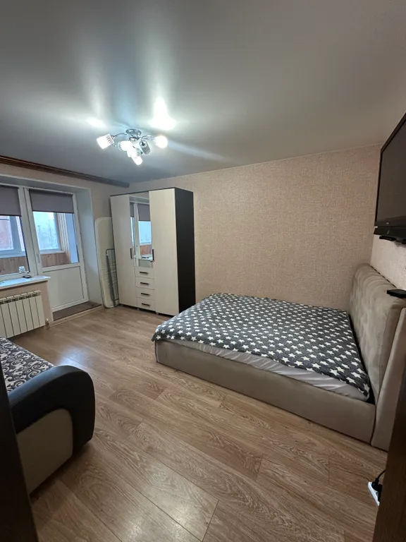 Чистая, уютная, имеется всё необходимое для проживания