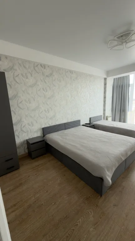 Уютная квартира с панорамным видом на горы , около нового сквера