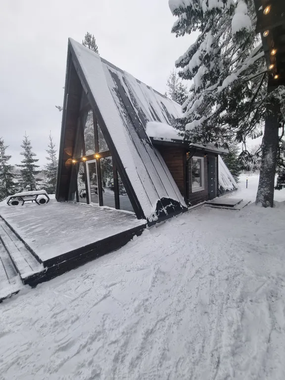 Коттедж Гостевой дом В ЁLКИ — Чална