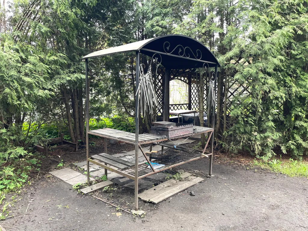 6-комнатный Дом