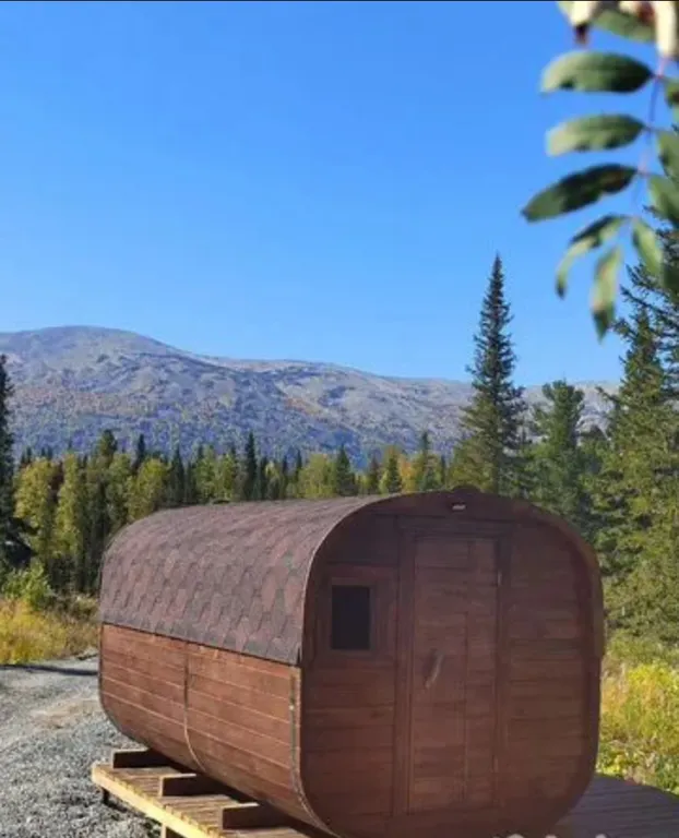 Коттедж Уютный, теплый дом с видом на горы в тихом, красивом месте — Шерегеш