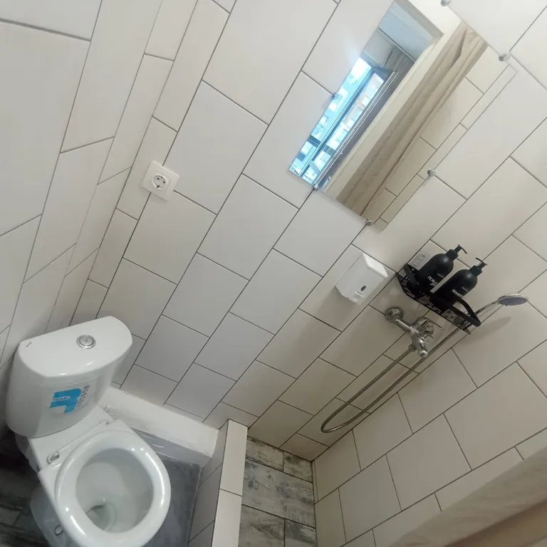 Квартира с балдахином, балконом с лаундж зоной для чая и кофе