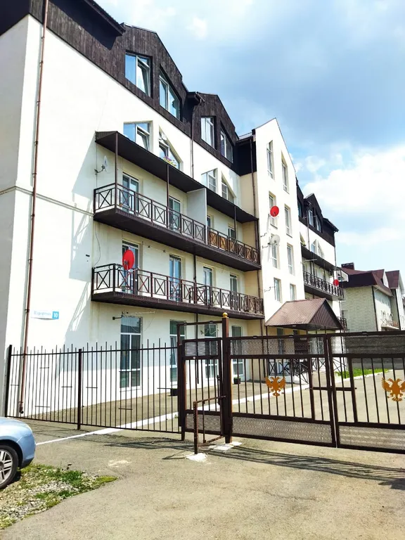 Уютная квартира рядом с ГЛЦ Металлург Магнитогорск и озеро Банное