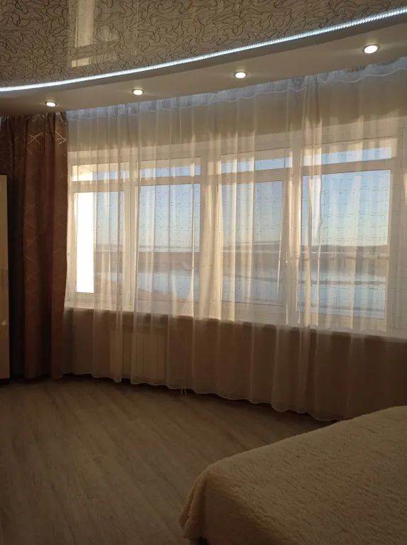 Просторная квартира с видом на Ангару