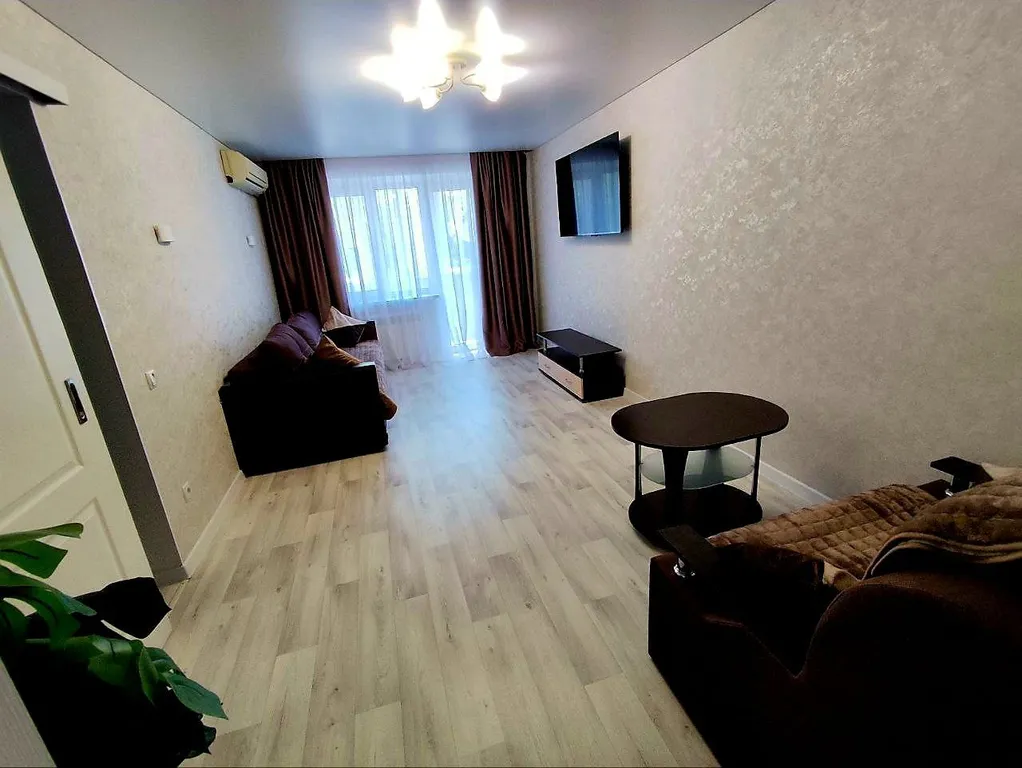 Уютная двухкомнатная квартира в Приморском районе