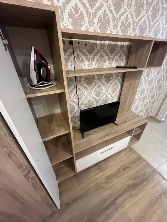 Квартира однокомнатная студия возле Аэропорта