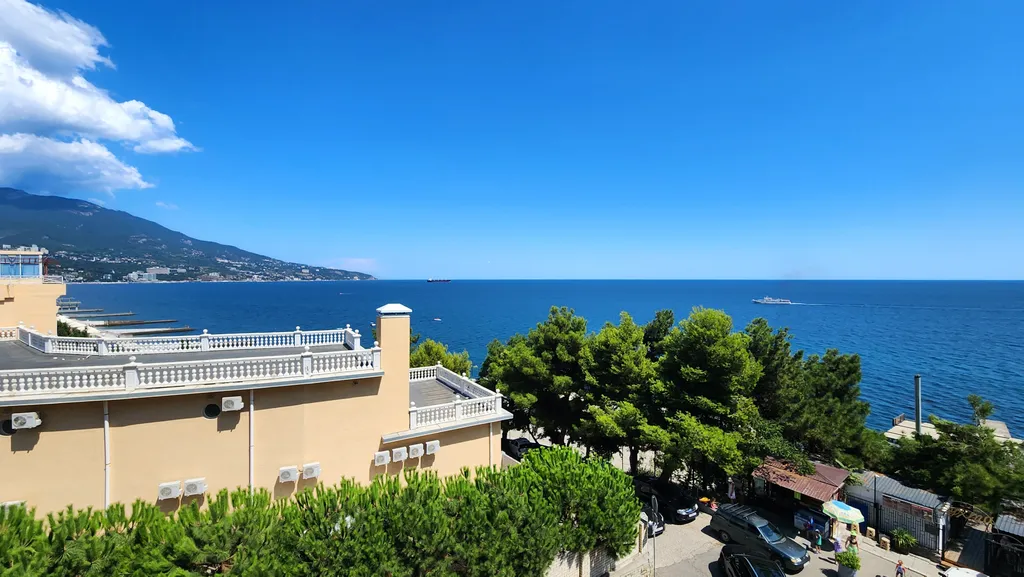 Видовая однокомнатная квартира в ЖК "Сан-Марино"