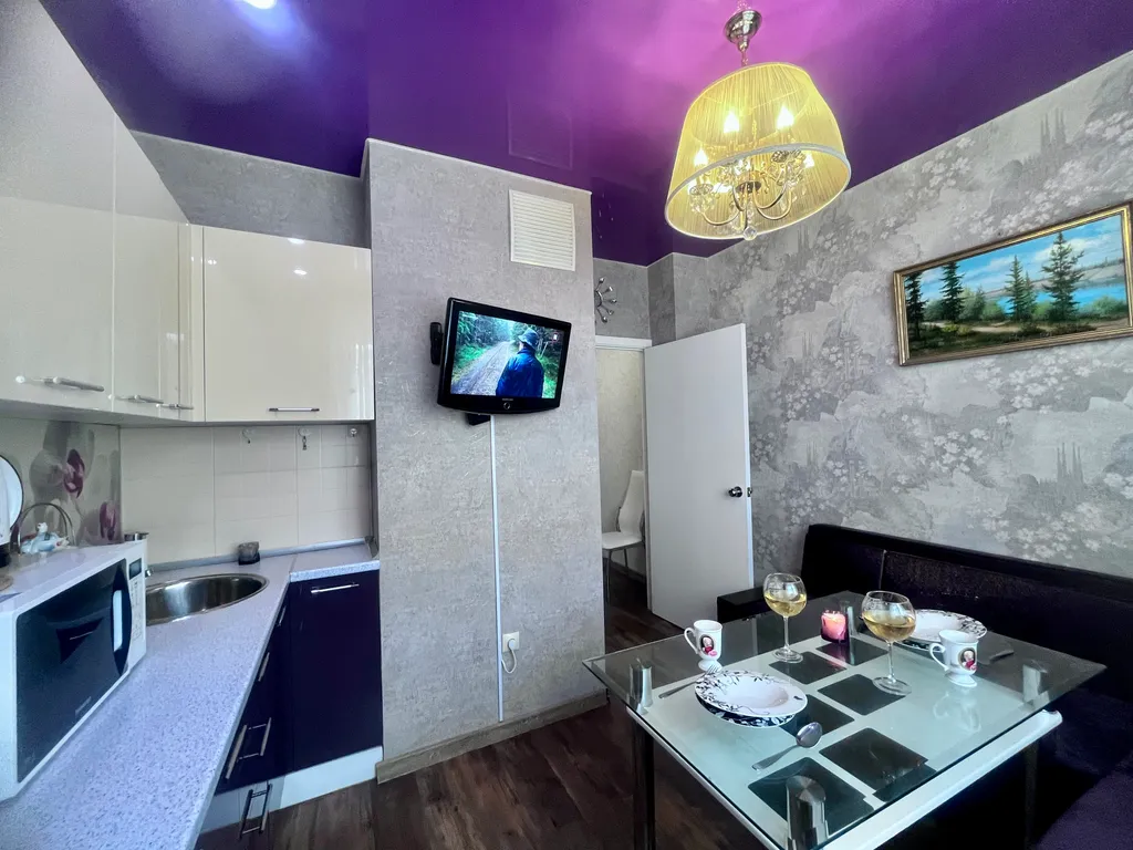 2-комнатная люкс на Тундровом