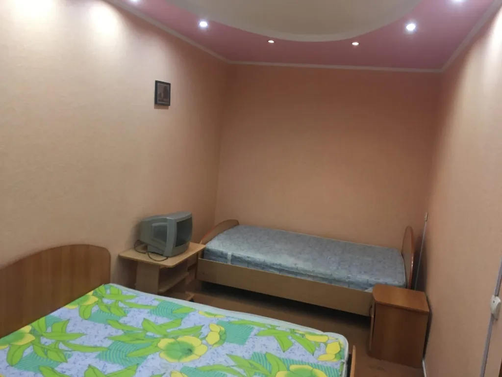 Квартира 2-комнатная квартира с кондиционером в самом центре — Тюмень