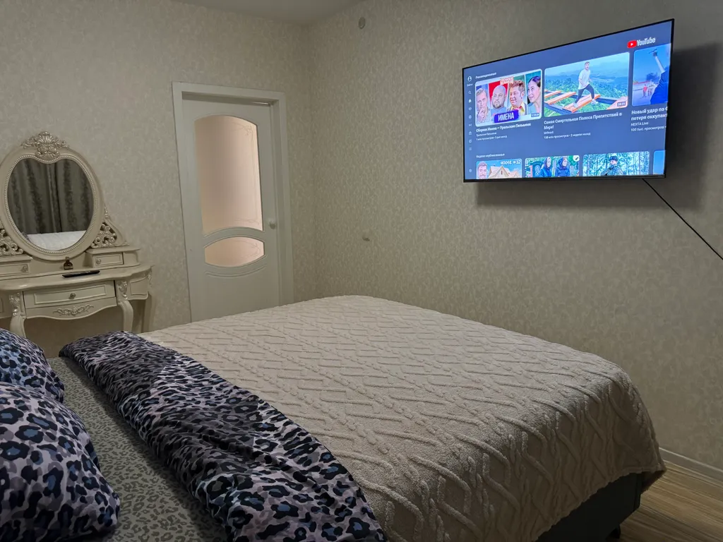 Большая квартира 3-комнатная с мансардой