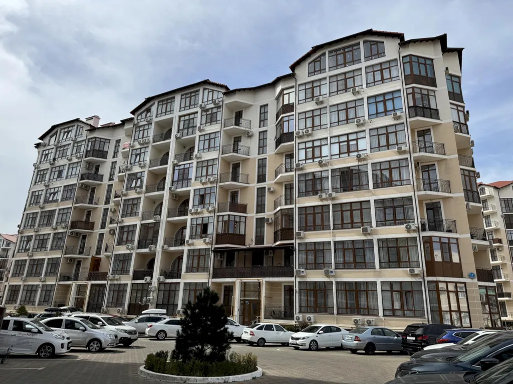 Квартира Квартира с тёплым полом и гардеробной — Геленджик
