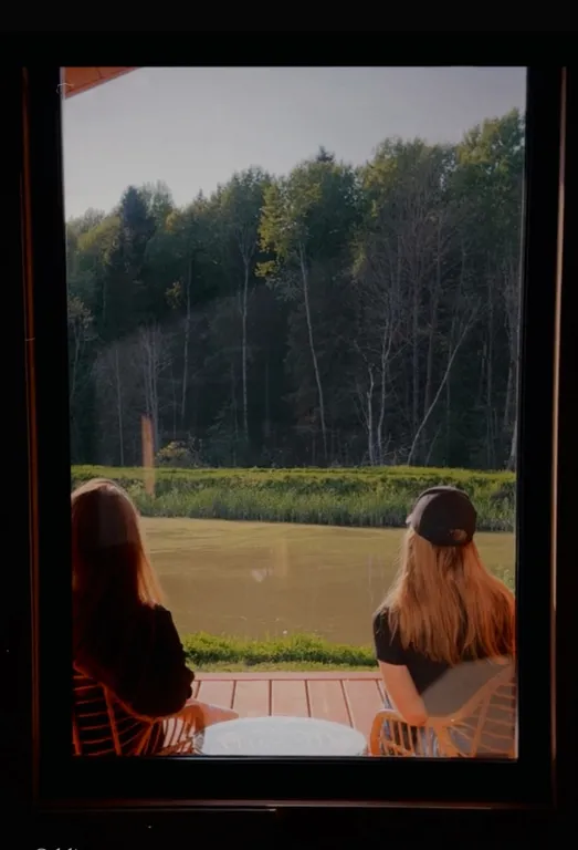 Атмосферный домик с баней на дровах и купелью