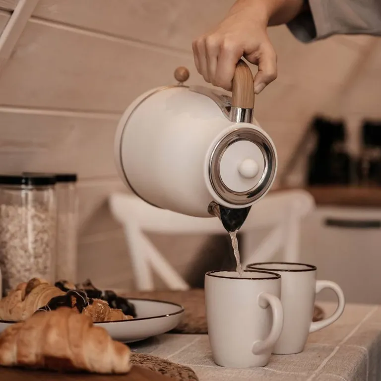 Треугольный дом с банным чаном A-freme paradise house by