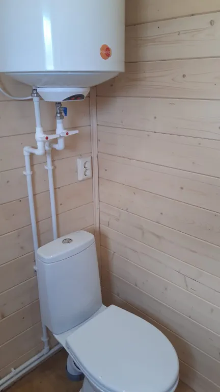 Уютный коттедж на первой линии озера Селигер