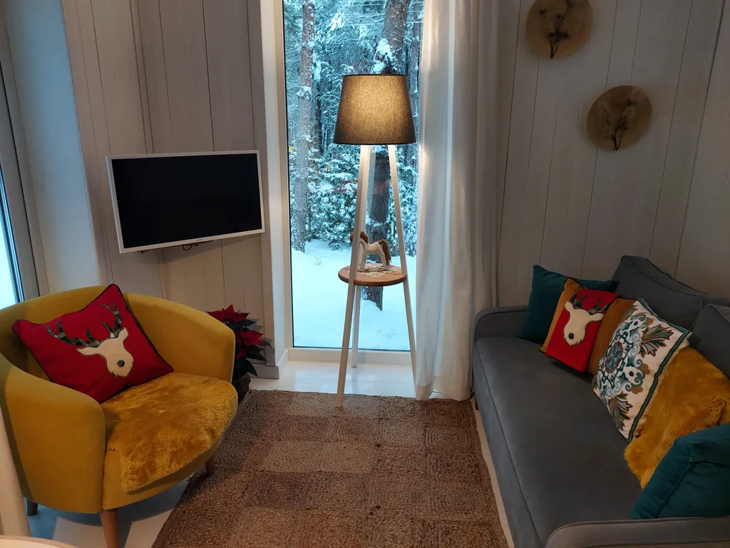 Дом в лесу рядом с музеем-усадьбой Поленово