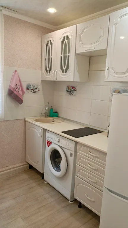 Уютная однокомнатная квартира с видом на горы в 15 минутах от моря