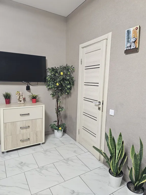 Евро студия в тихом и спокойном месте