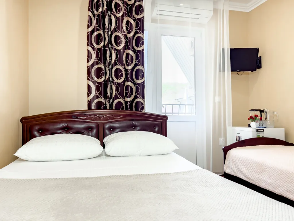 Стандарт 4-х местный с балконом