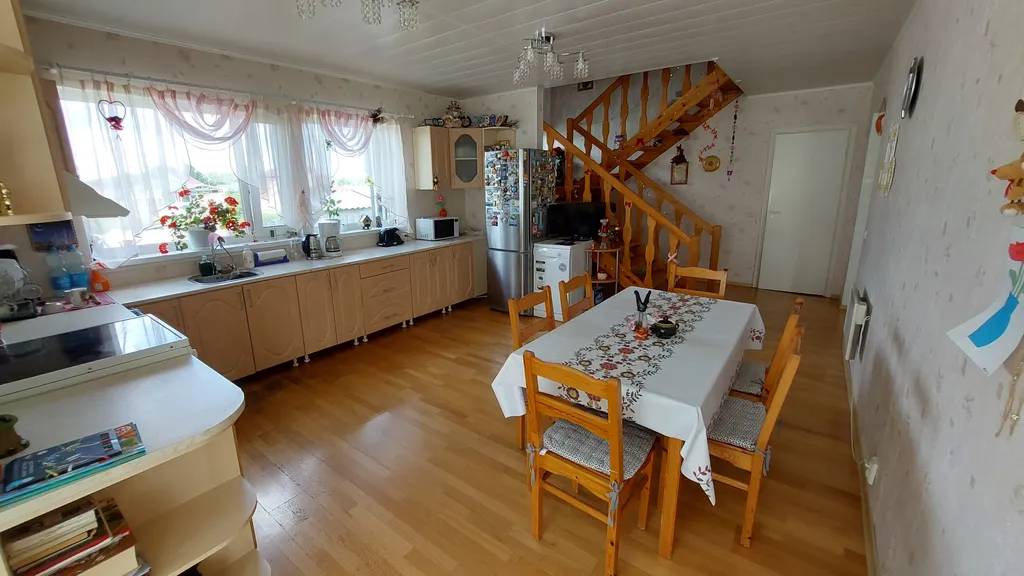 Уютный дом в тихом спальном районе