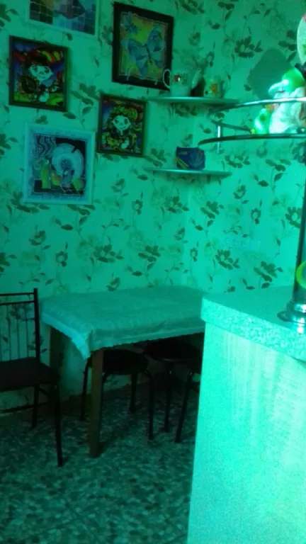 Благоустроенная двухкомнатная квартира с двориком у моря