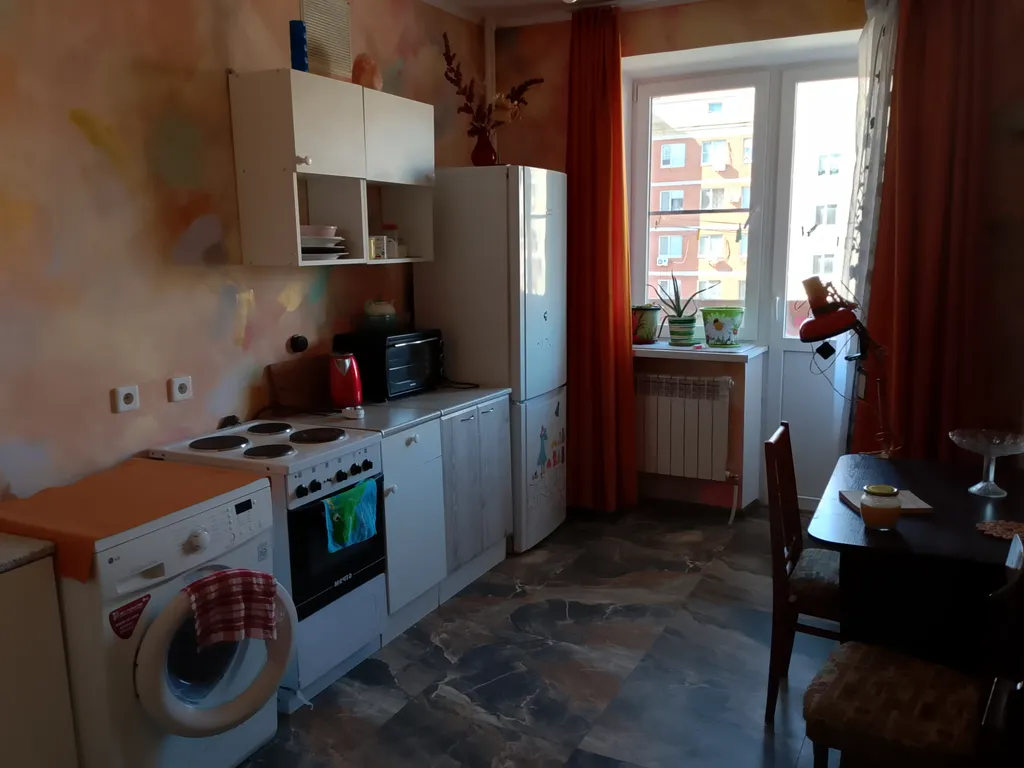 Квартира Квартира с авторским ремонтом — Элиста