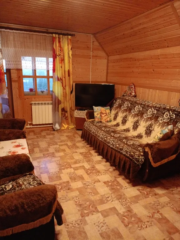 Уютный жилой дом с видом на Волгу