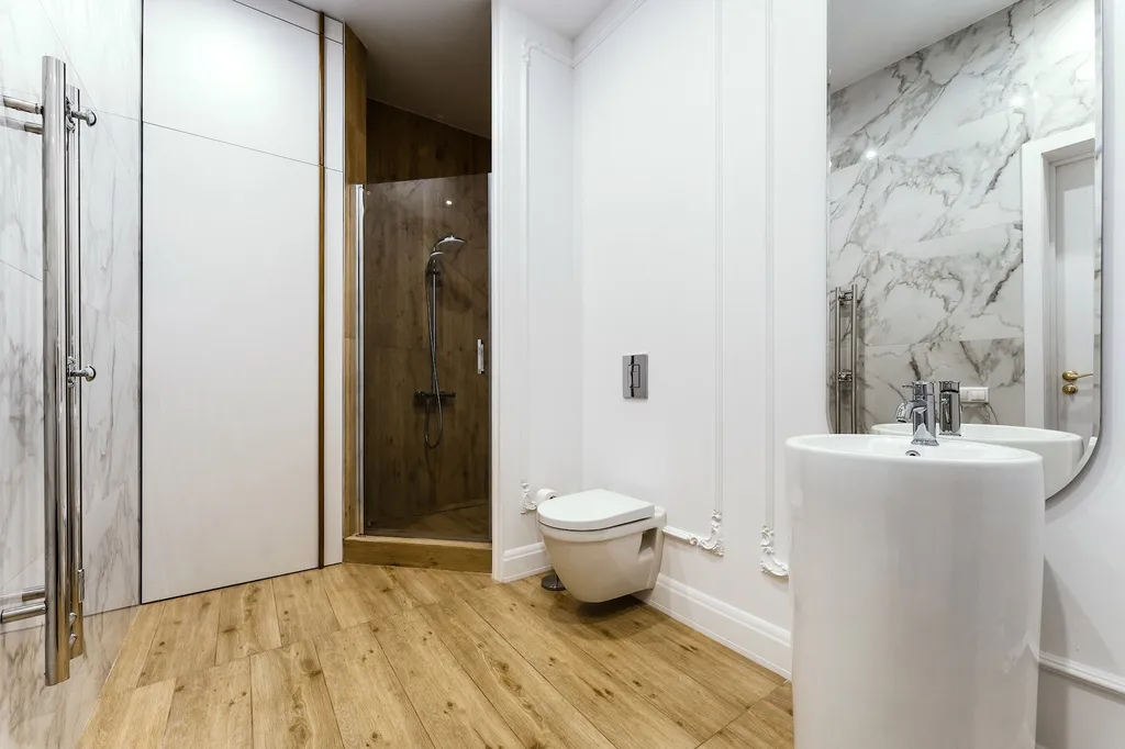 Стильные Апартаменты в центре Ялты «Yalta Plaza Holidays» 100м до Моря