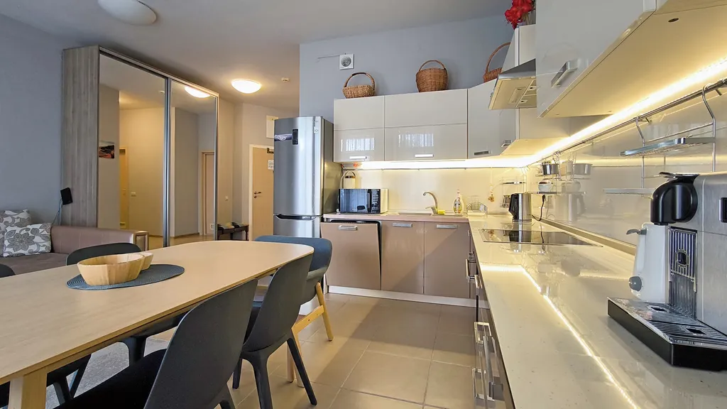 Квартира с видом на море - Artway