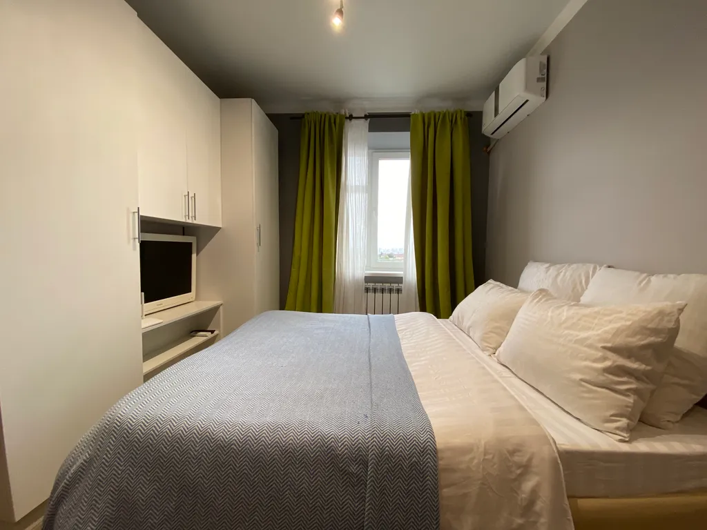 Уютная студия со своим спортзалом в комплексе