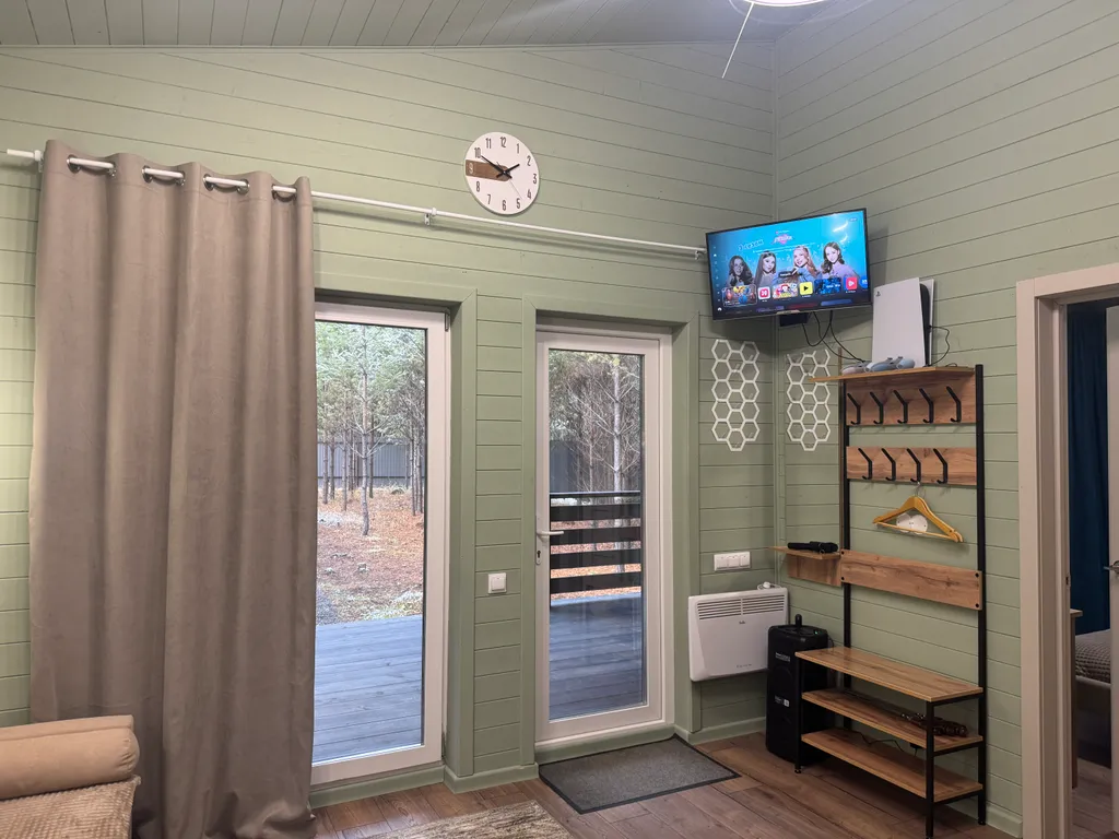 Уютный домик барн хаус в лесу с баней