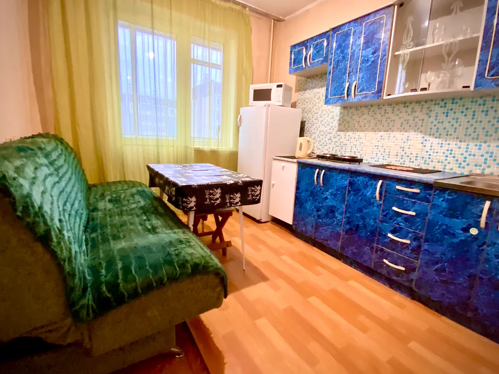 Уютная по-домашнему квартира возле Планеты