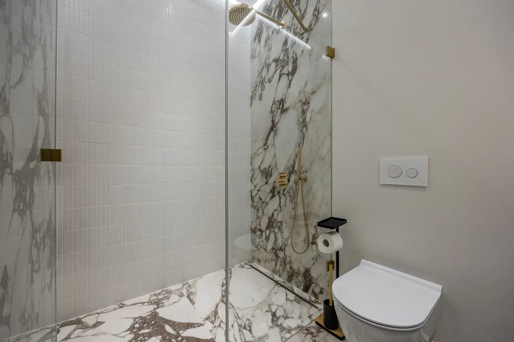 Евротрешка в 5-звездочном комплексе на 28 этаже