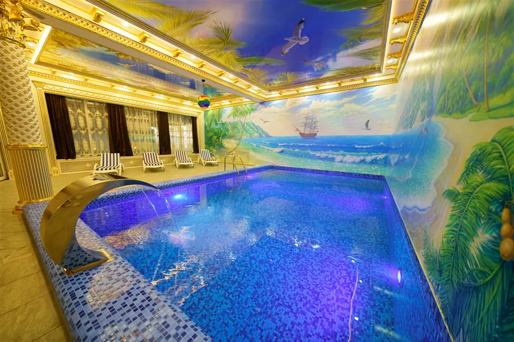 Коттедж с бассейном и сауной