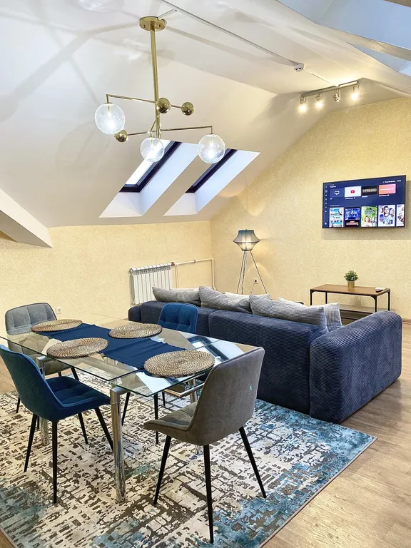 Квартира Арт-мансарда n2 с панорамным видом на водохранилище — аренда посуточно в Воронеж