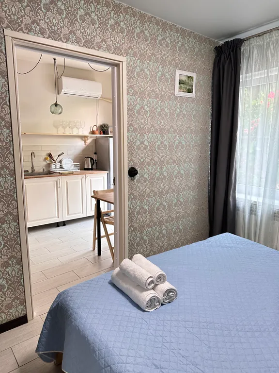 Квартира 2-комнатные апартаменты в центре — Геленджик