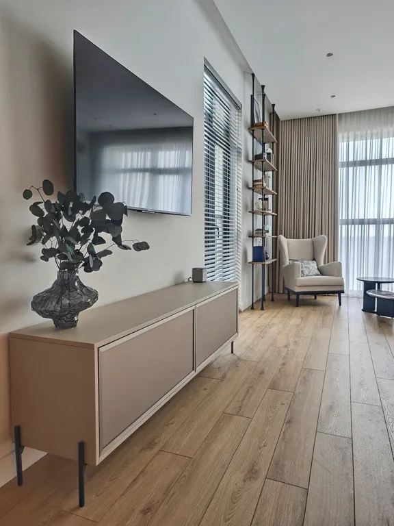 Скалистый берег с панорамным видом на море